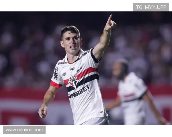 圣保罗俱乐部宣布奥斯卡因血管迷走神经性晕厥在家休养中